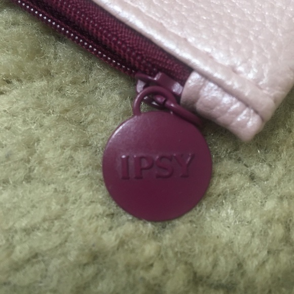 NWOT Faux Leather Womens Makeup Case Cosmetics Bag - Picture 6 of 6